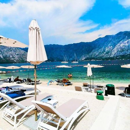 Bay Of Kotor View Apartment With Pool Prčanj エクステリア 写真