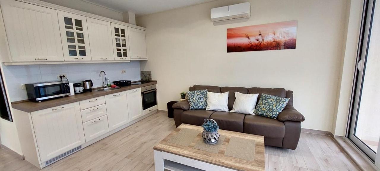 Bay Of Kotor View Apartment With Pool Prčanj エクステリア 写真